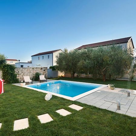 Villa Mediteranea Umag Exteriör bild