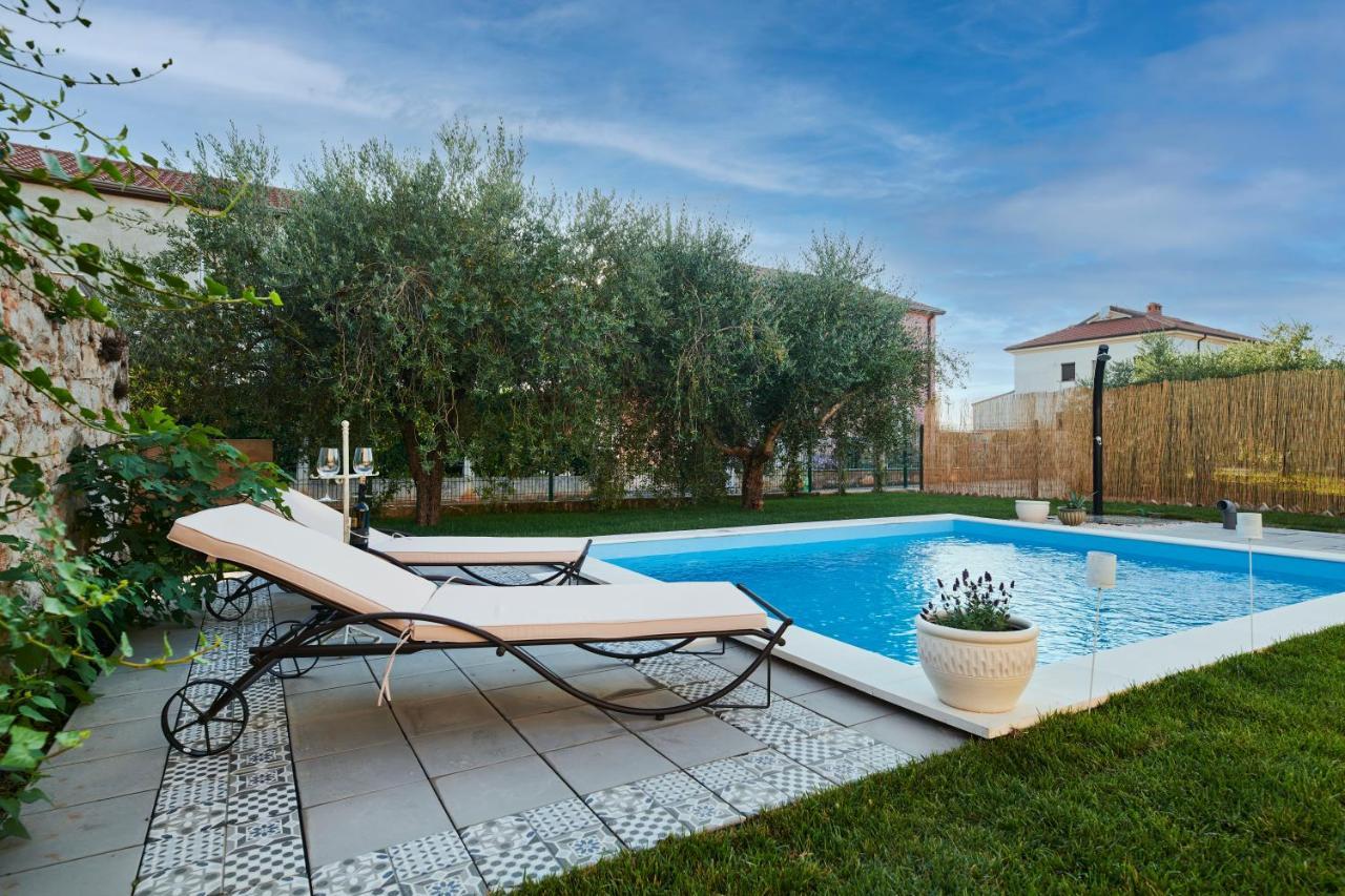 Villa Mediteranea Umag Exteriör bild